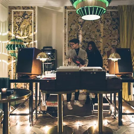 Western Premier Roosevelt 호텔 4*