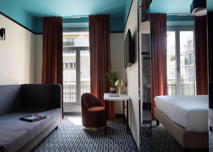 Western Premier Roosevelt