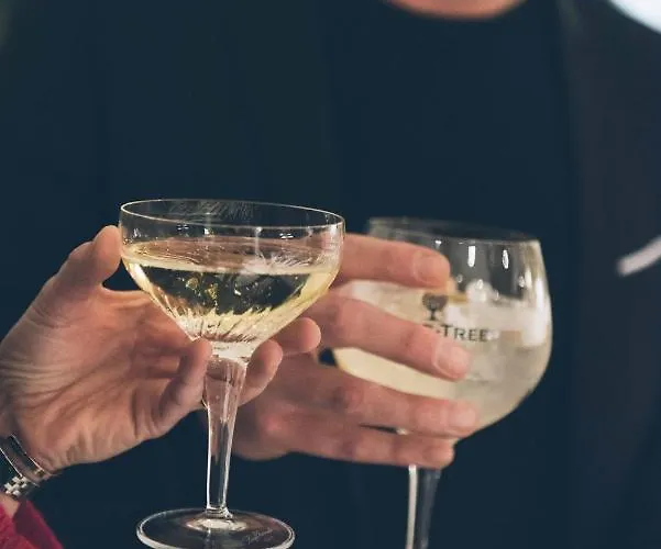 Western Premier Roosevelt Hotel