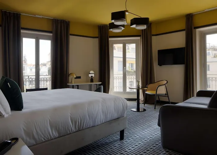 Western Premier Roosevelt 4*