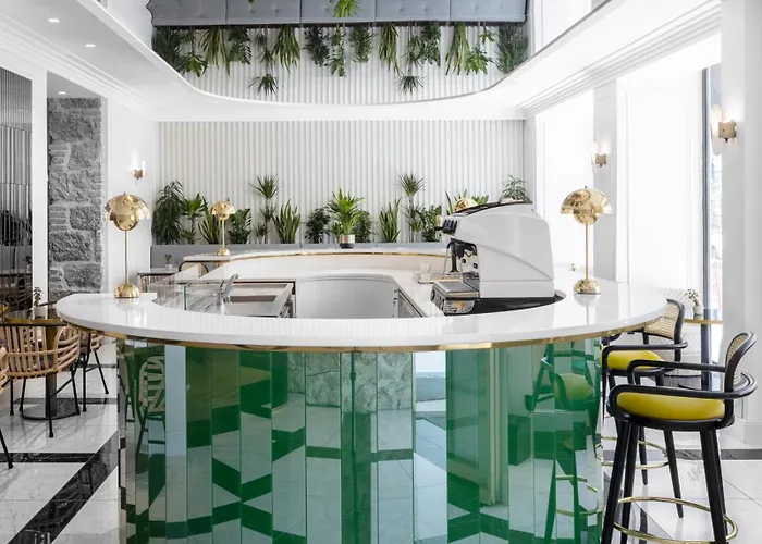 Western Premier Roosevelt